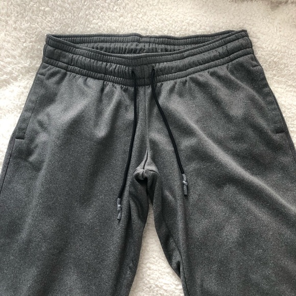 NWOT Under Armour Sweatpants Medium - Picture 4 of 8